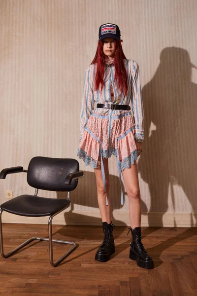Look 29